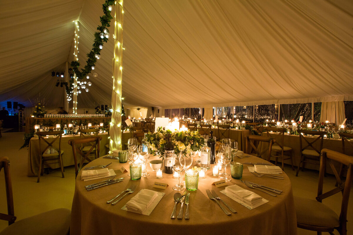 19 Winter Marquee Wedding