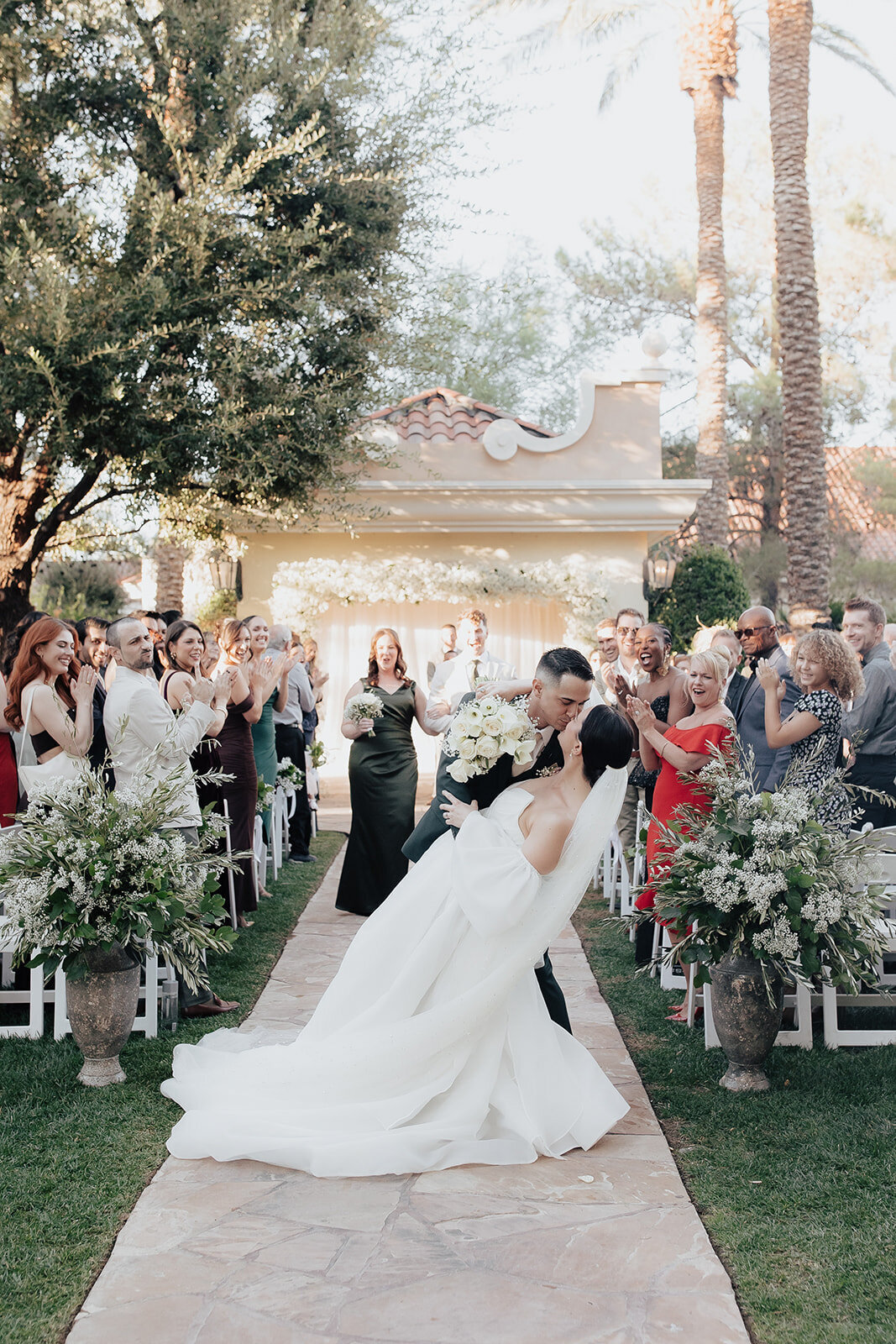 of-the-desert-flor-las-vegas-wedding-florist-jw-marriott-0029