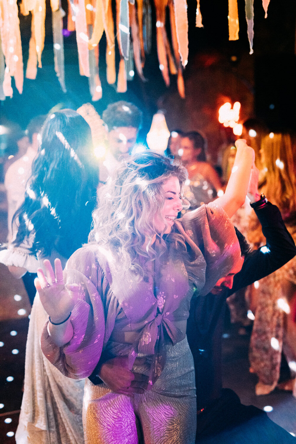 unconventional_wedding_on_a_railway139