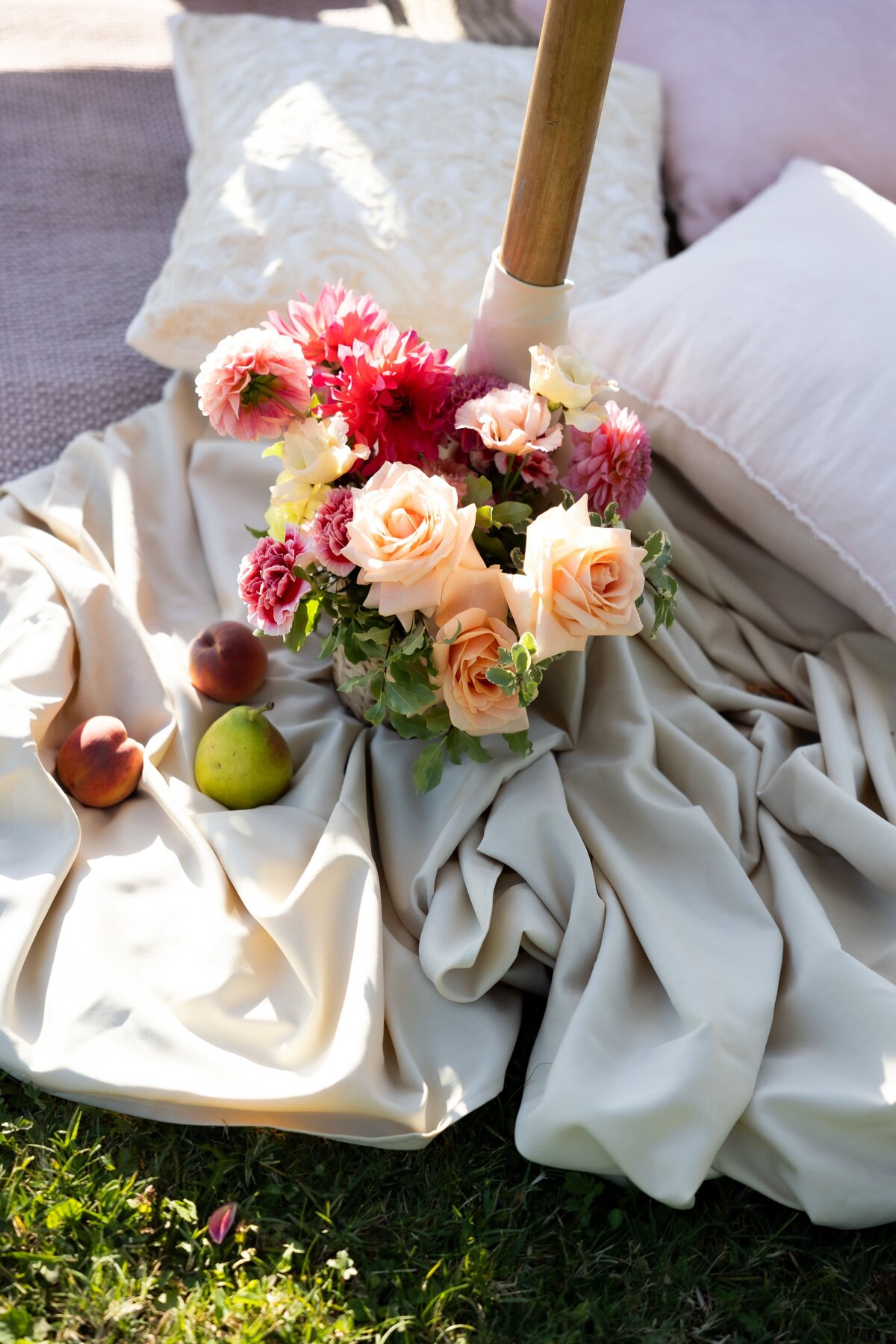 iconic-wedding-at-bastide-de-gordes5