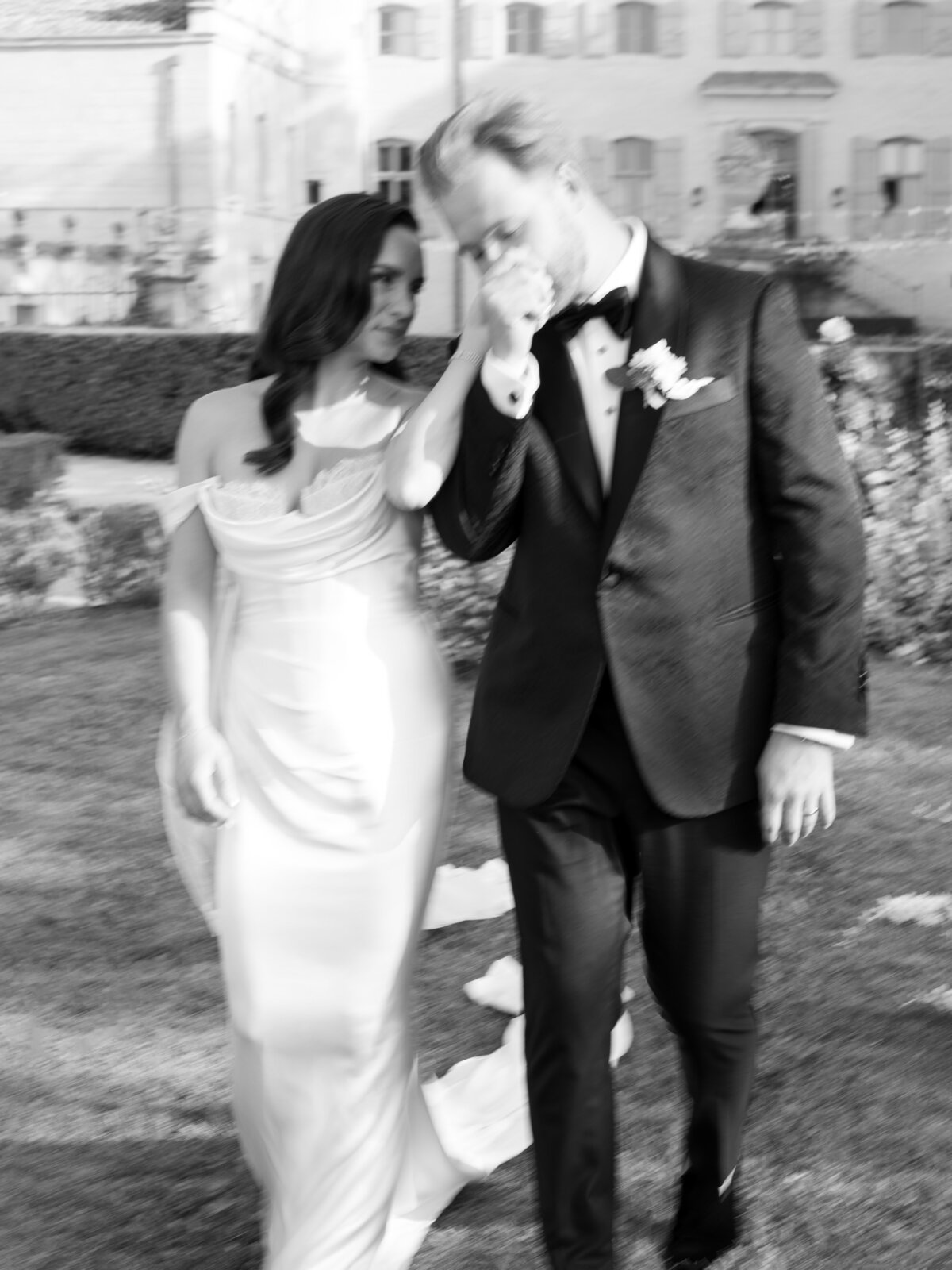 Jennifer Fox Weddings American wedding planning & design agency in Provence, crafting luxury weddings at Château de Fonscolombe sophieeptonphotographyjordynrichardwedpreview-105