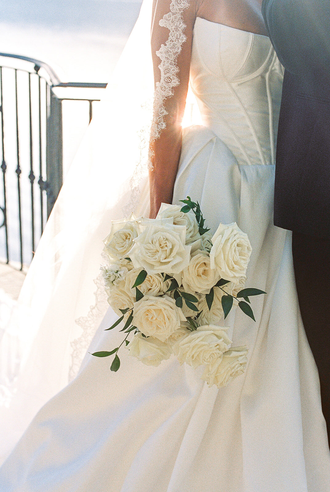 minted-photography-okanagan-kelowna-destination-wedding-photographer-wedding-château-okanagan-47