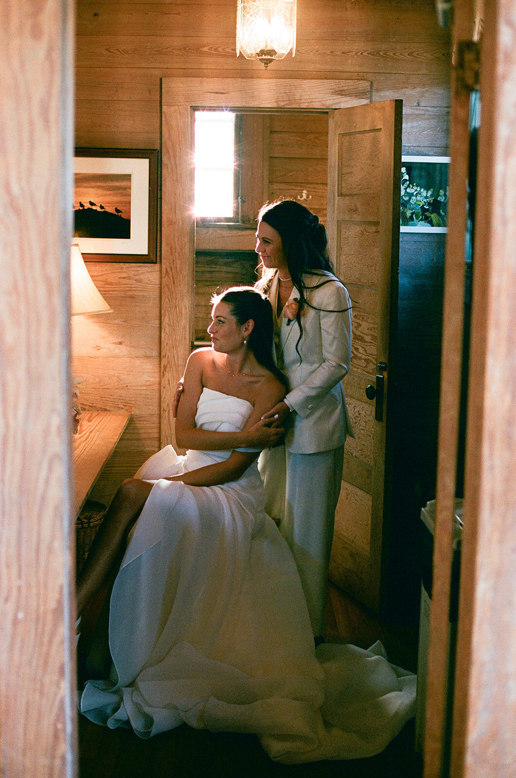 MarthasVineyardWedding_Ceremony_AbbeyAsh_SamBrooks-41