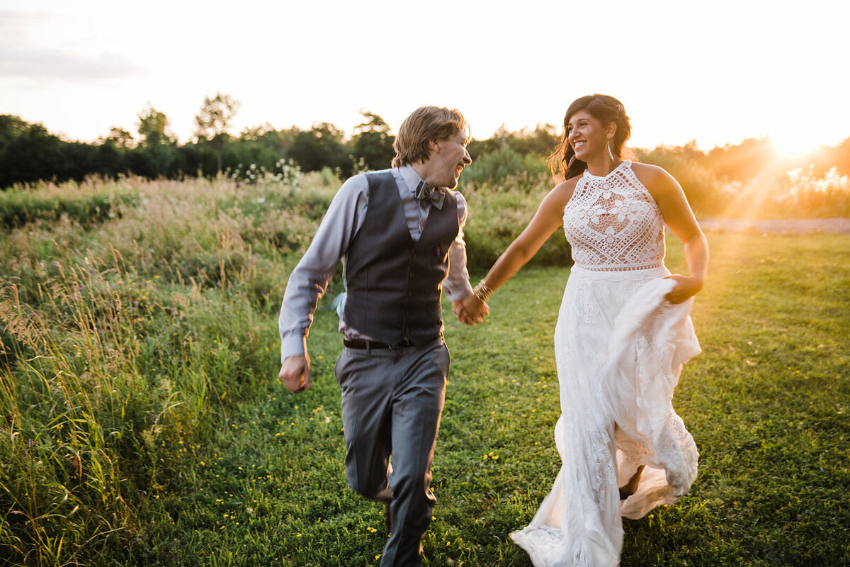 Cascades Photo + Video: Ontario Wedding Photography