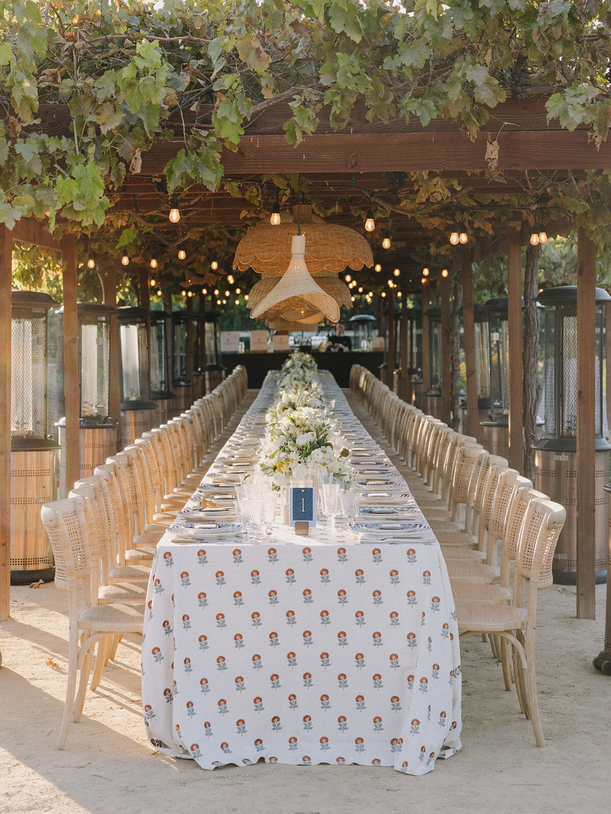 editorial-film-wedding-photographer-based-in-los-angeles-and-new-york-city-wedding-venue-Roblar-Farms-santa-ynez-by-rachel-artime-wedding-photography-9178