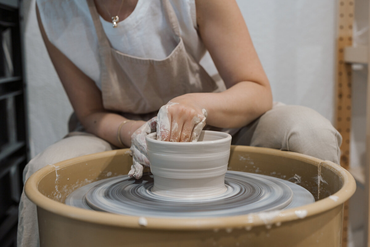 CIRINA_CASALUCI_PHOTOGRAPHY_POUNEH_POTTERY_PALM_DESERT_CA-203