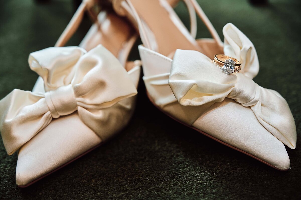 Country-Club-of-Detroit-Wedding_6