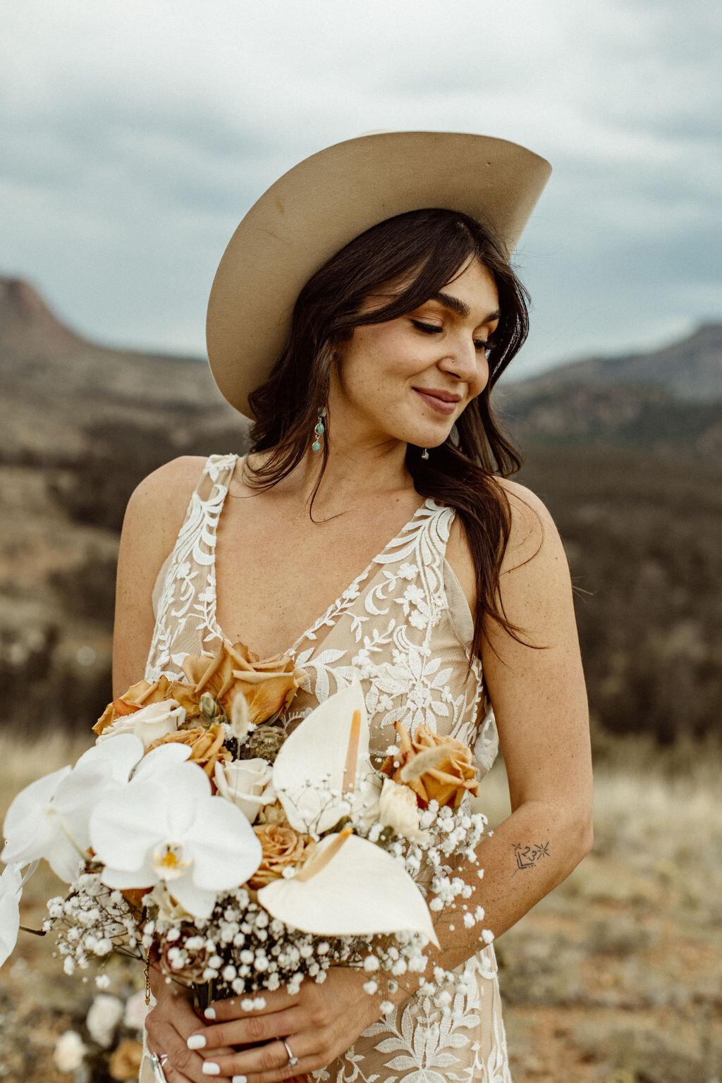 denver-elopement-photographySantinaandChristianPikesPeakRanchColoradoSpringsWeddingElopementPhotographerDenver-143