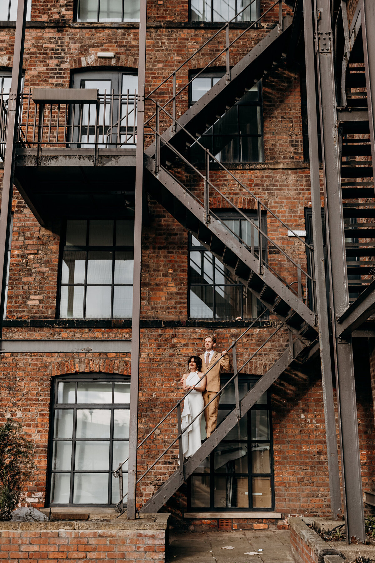 VICTORIABAKERWEDDINGS_SOPHIE&TOM_THECHAPTERHALLWEDDINGPHOTOGRAPHER-26