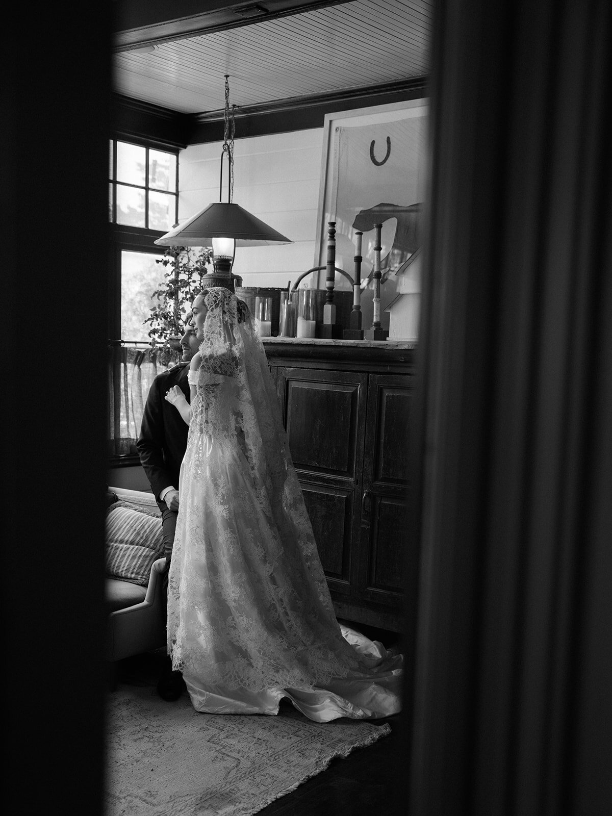 AbigailLewisPhoto.B+P.07-75