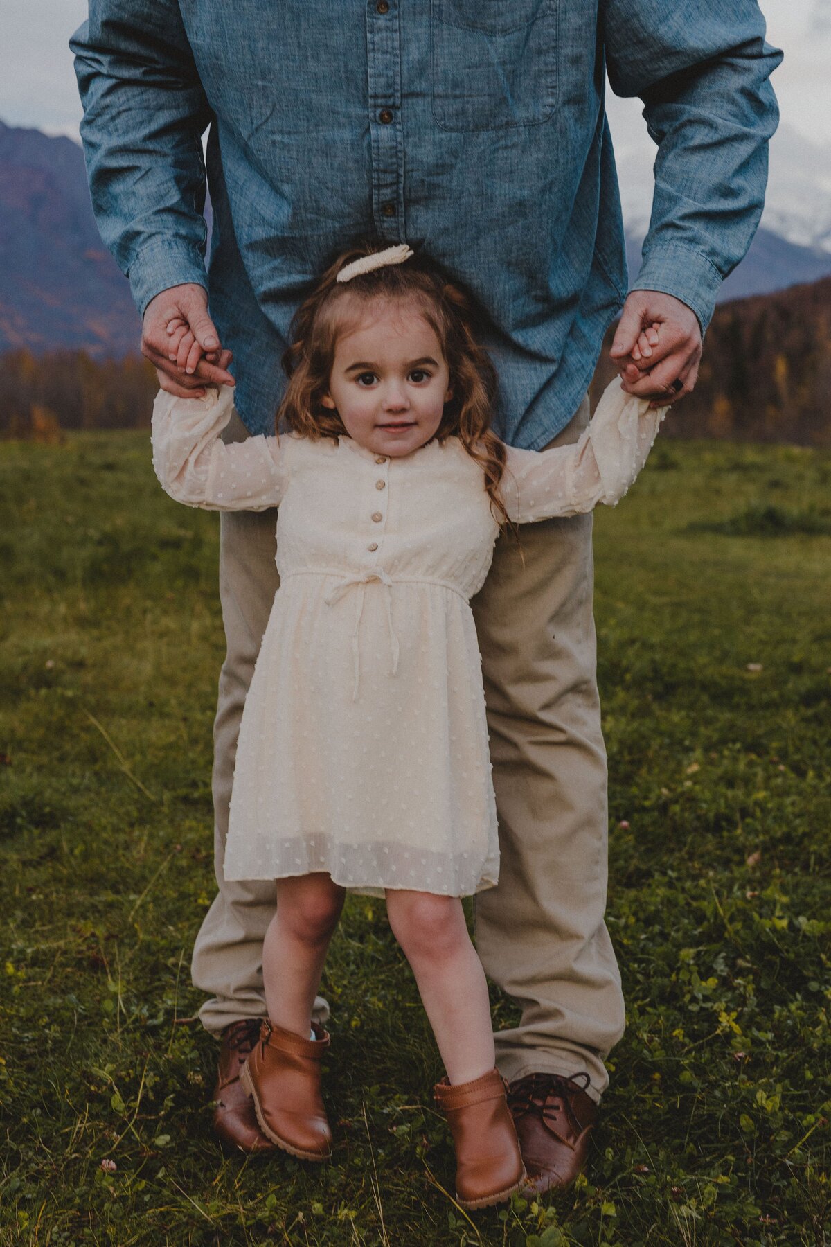 9L0A0724Alaska_EagleRiver_FamilySession