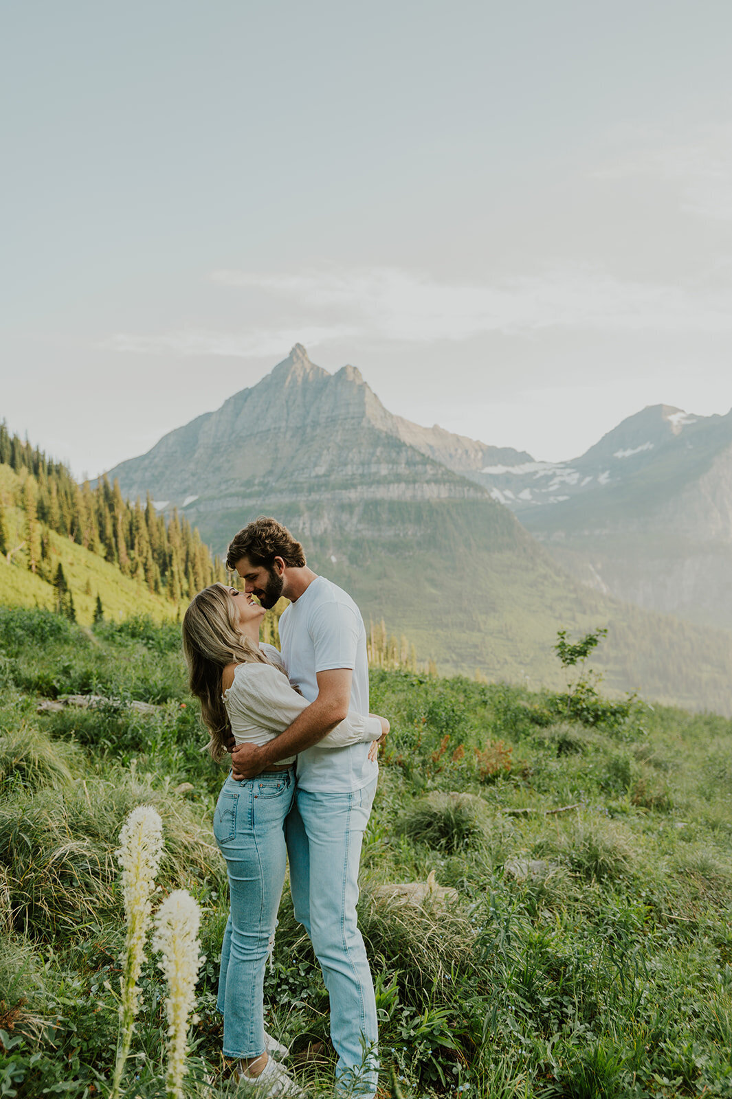 presley-gray-glacier-national-park-engagement-1106