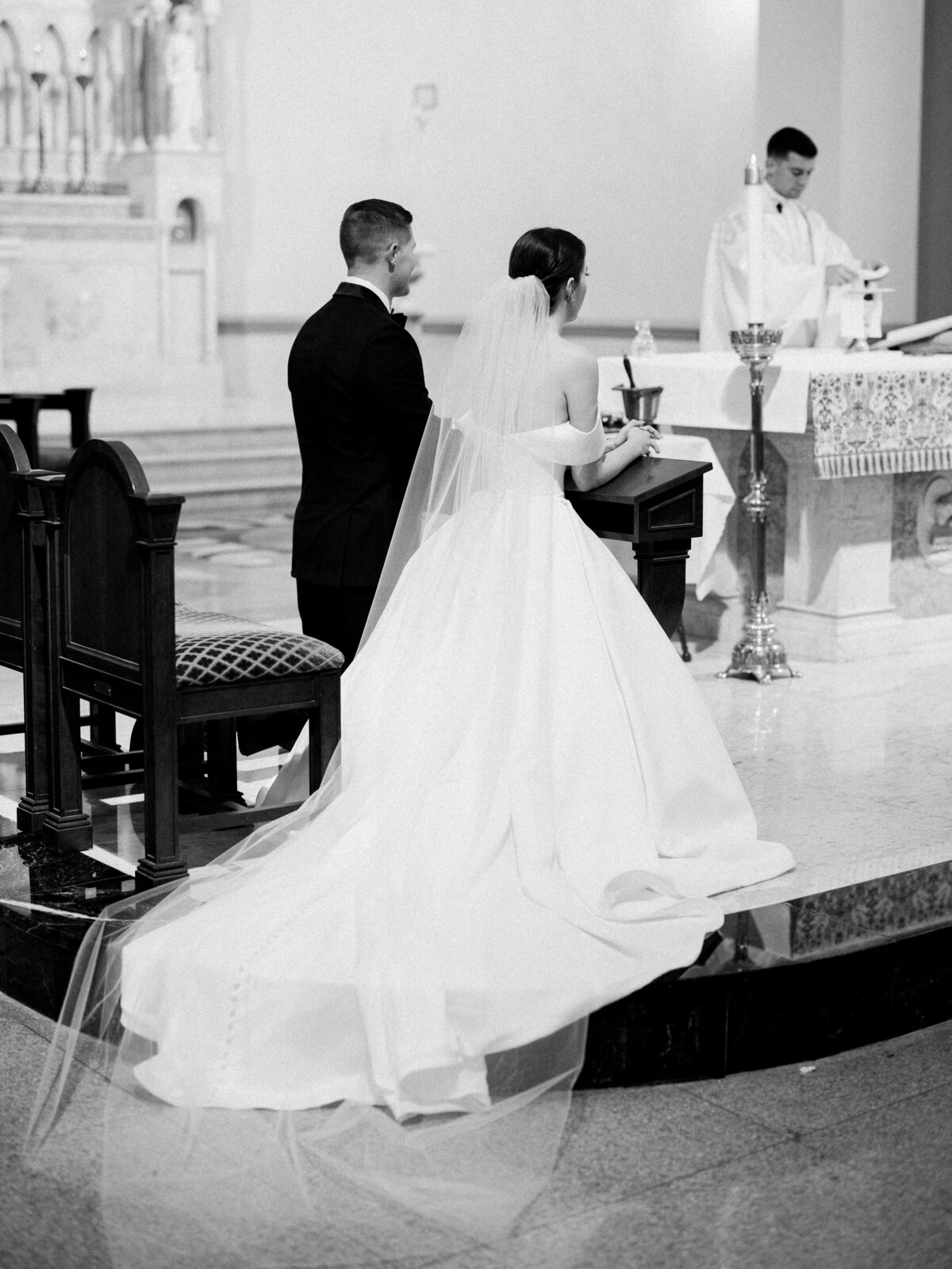 Danielle-Defayette-Photography-The-Willard-Wedding-DC-502