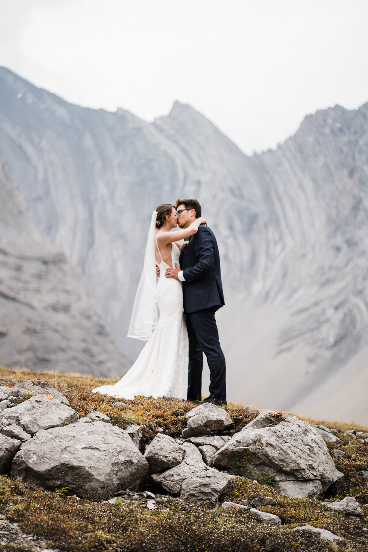 kananaskis-hiking-elopement-4