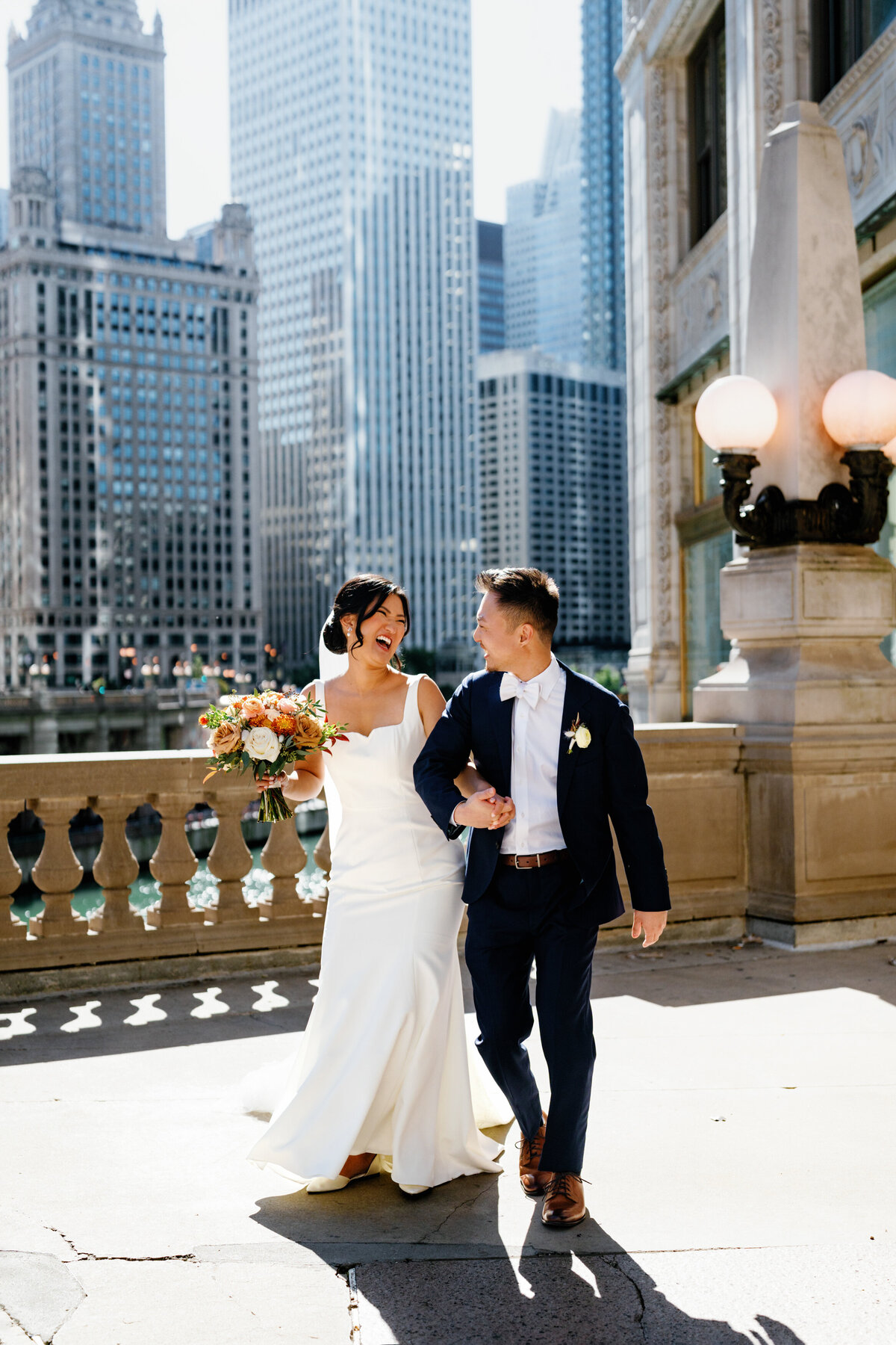 Aspen-Avenue-Chicago-Wedding-Photographer-Ivy-Room-Korean-Elegant-Modern-Romantic-Timeless-Jenny-Yoo-Elegant-Event-Lighting-City-True-To-Color-Vibrant-FAV-67