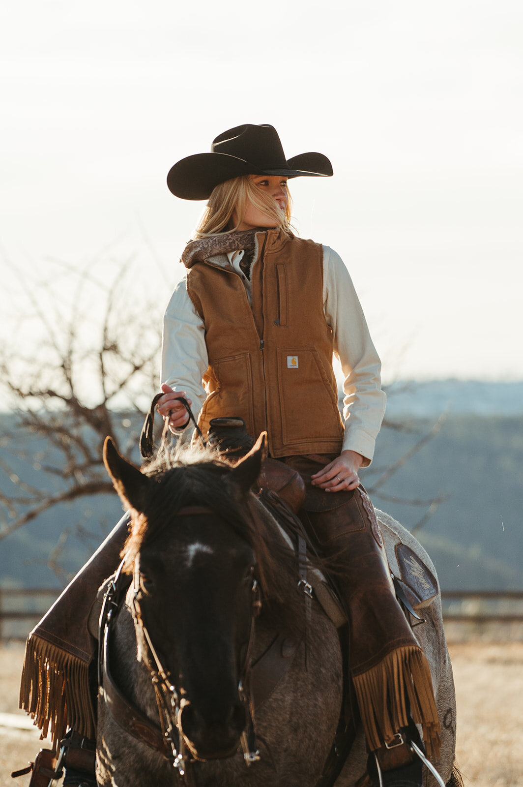 presley-gray-photo-montana-western-ranch-couples-photoshoot-1784