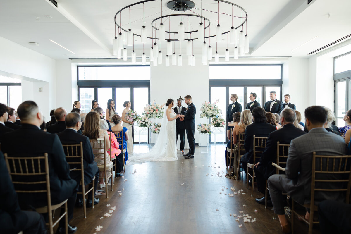 luxury hotel kansas city wedding -59