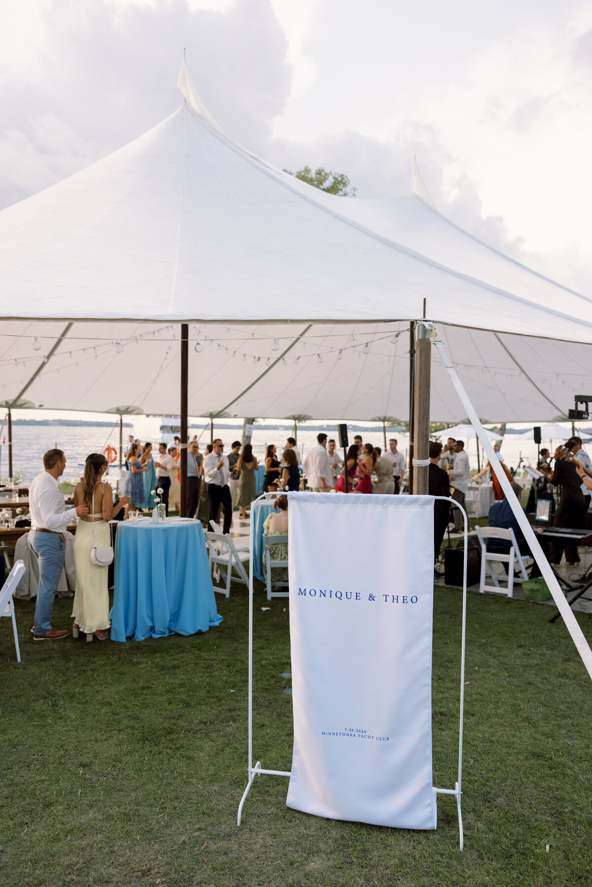 Minnetonka Yacht Club wedding photographer Tom Thornton Photography-49