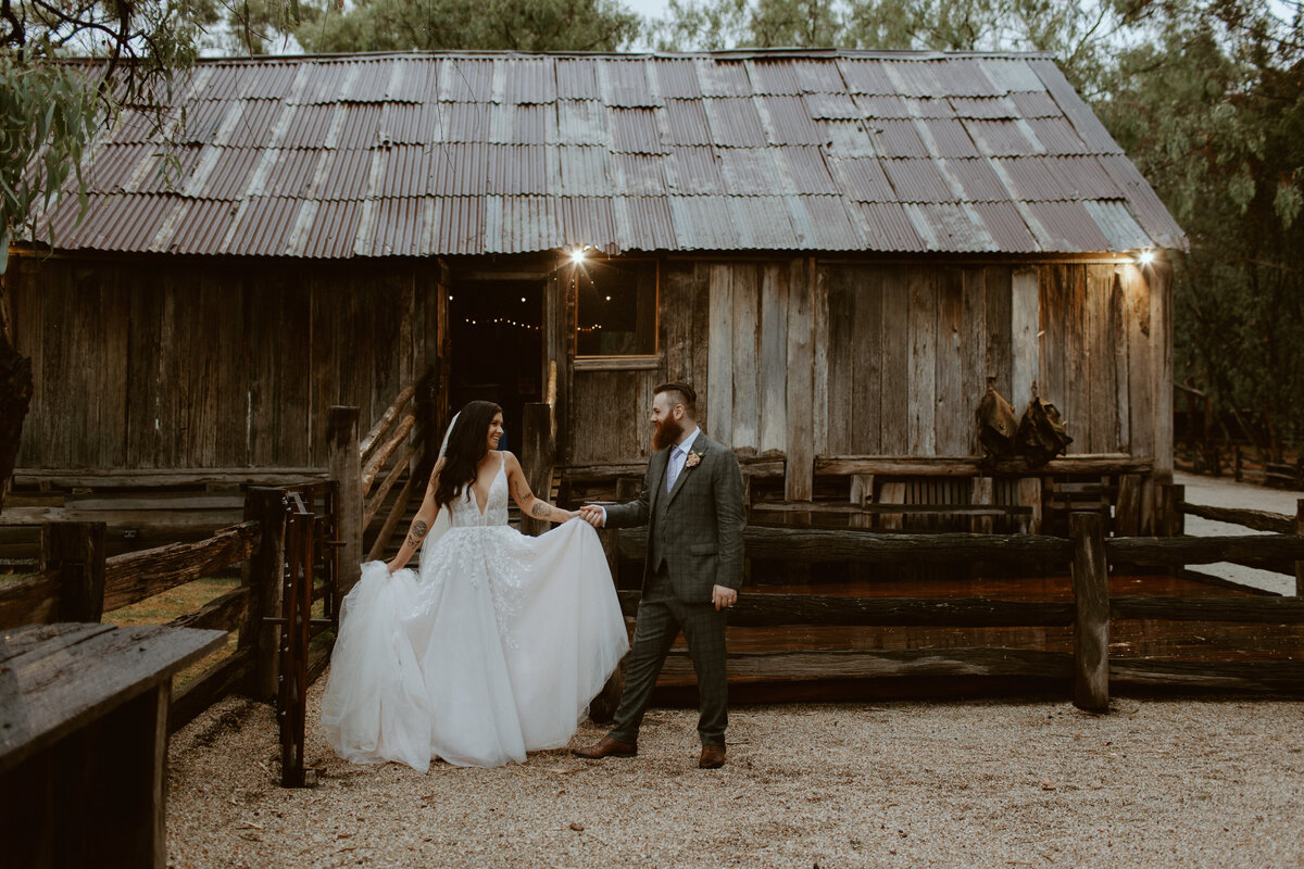 Kayla + Cory Wedding Emu Bottom Homestead Sunbury Daisy + Pine Photography-2410