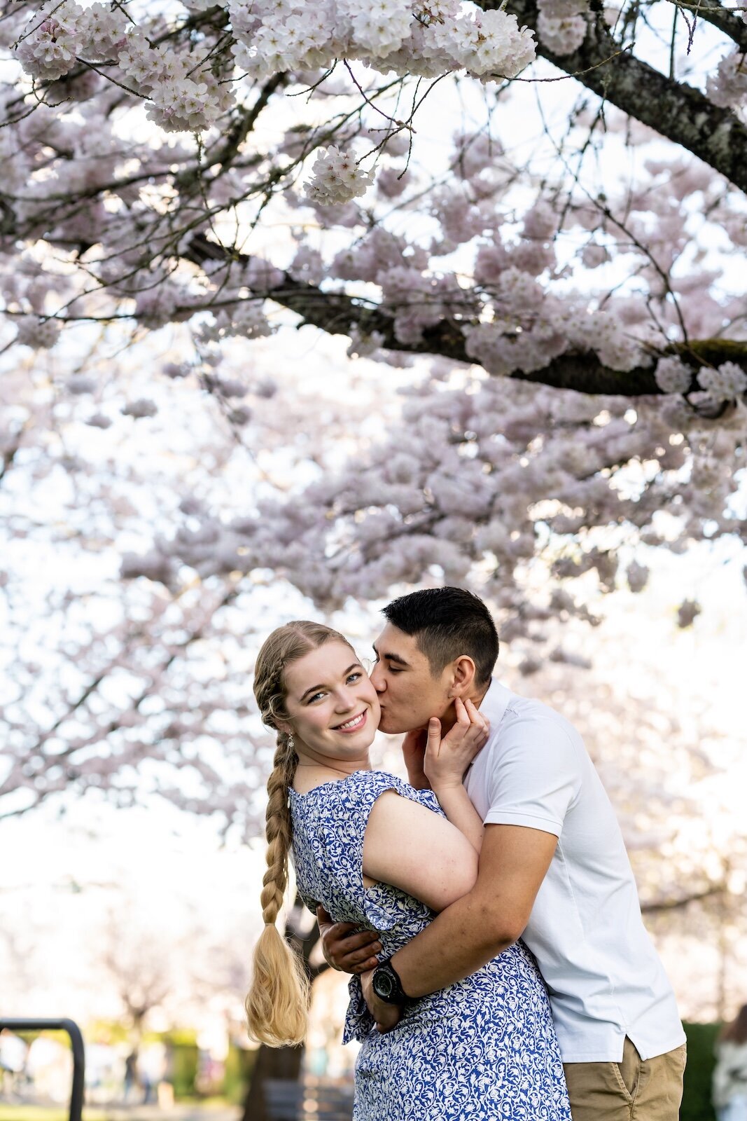 Oregon-engagement-photographer
