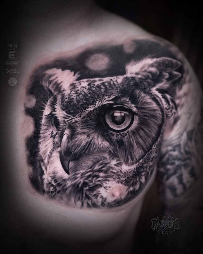 bloody-ink-roberto-tattookuenstler-zuerich-oberland-hinwil (8)