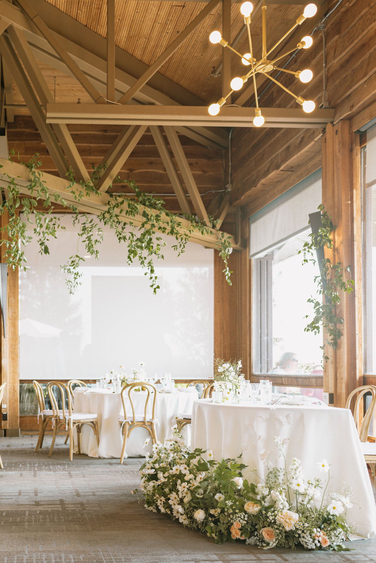 Custom Wedding Design for Summer Wedding Reception at Pinebrook Golf Club, Calgary, hanging greenery in reception