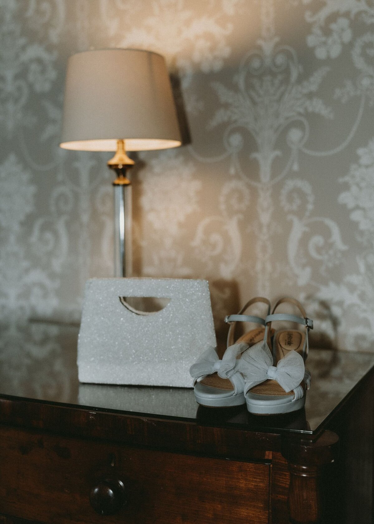 Wedding details on the morning of the wedding