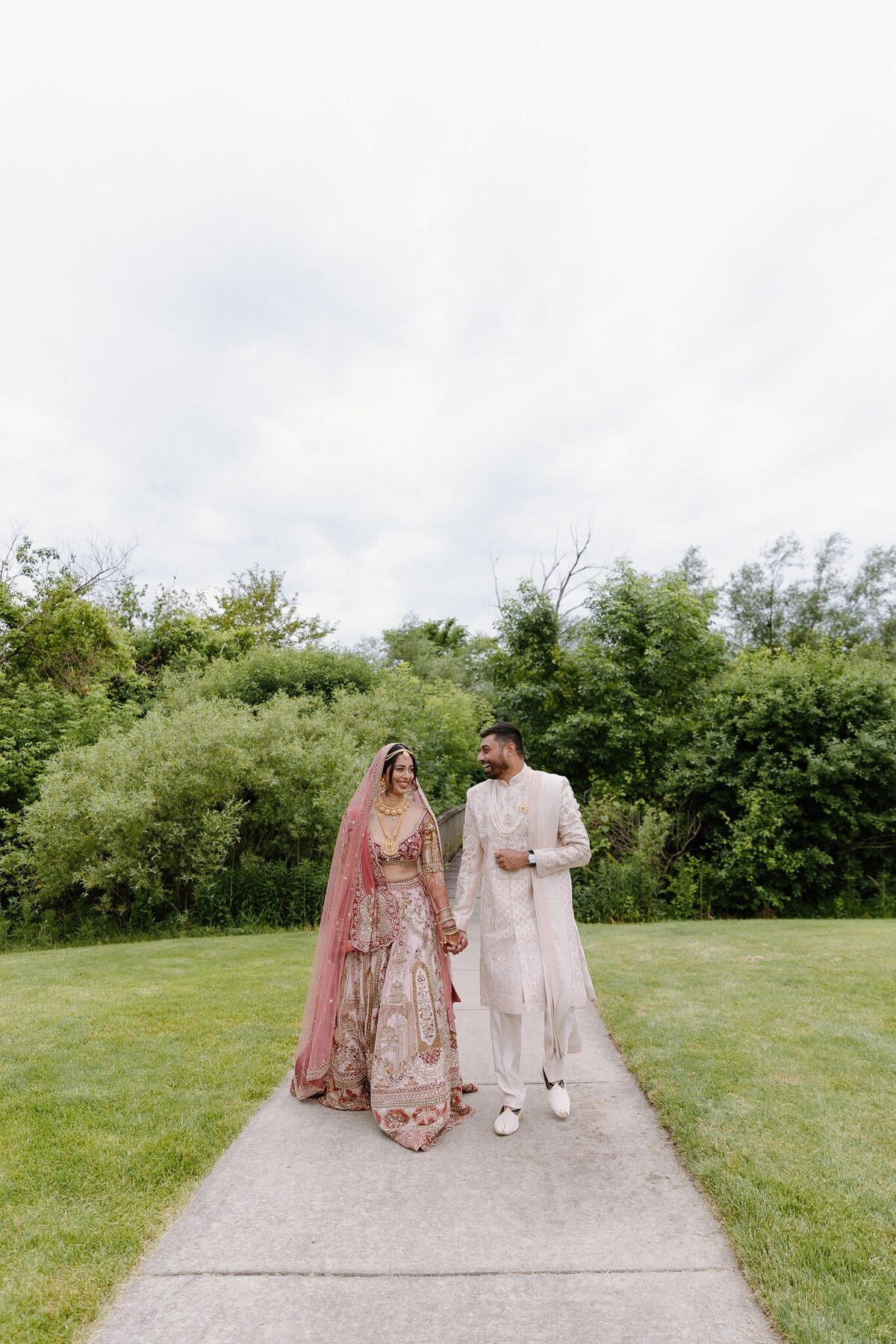 Nichole-Babiez-Photography-wedding-photographer-indian-wedding-photographer-mendhi-sangeet-baraat-luxury-chicago-illinois-marriott-schaumburg-63