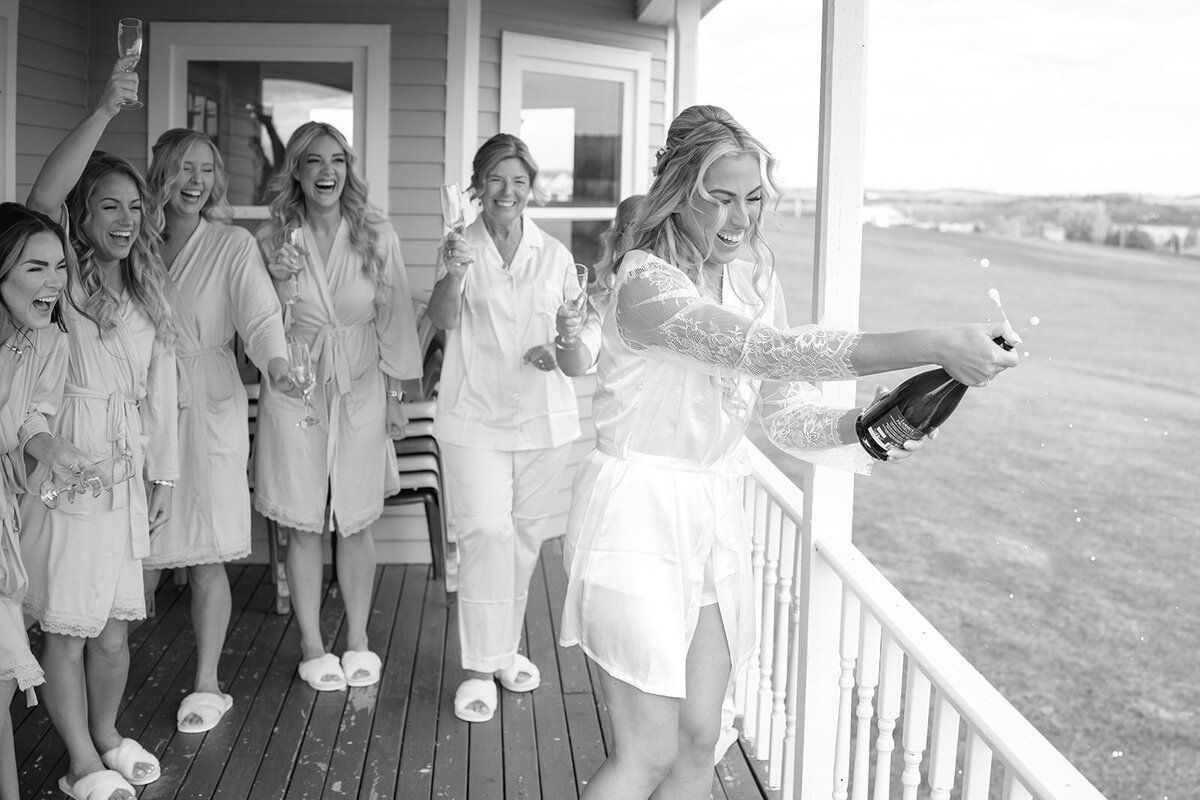 Weddings-Melissa-Harding-Photography-Summerside-PEI-family-photographer-Canada35