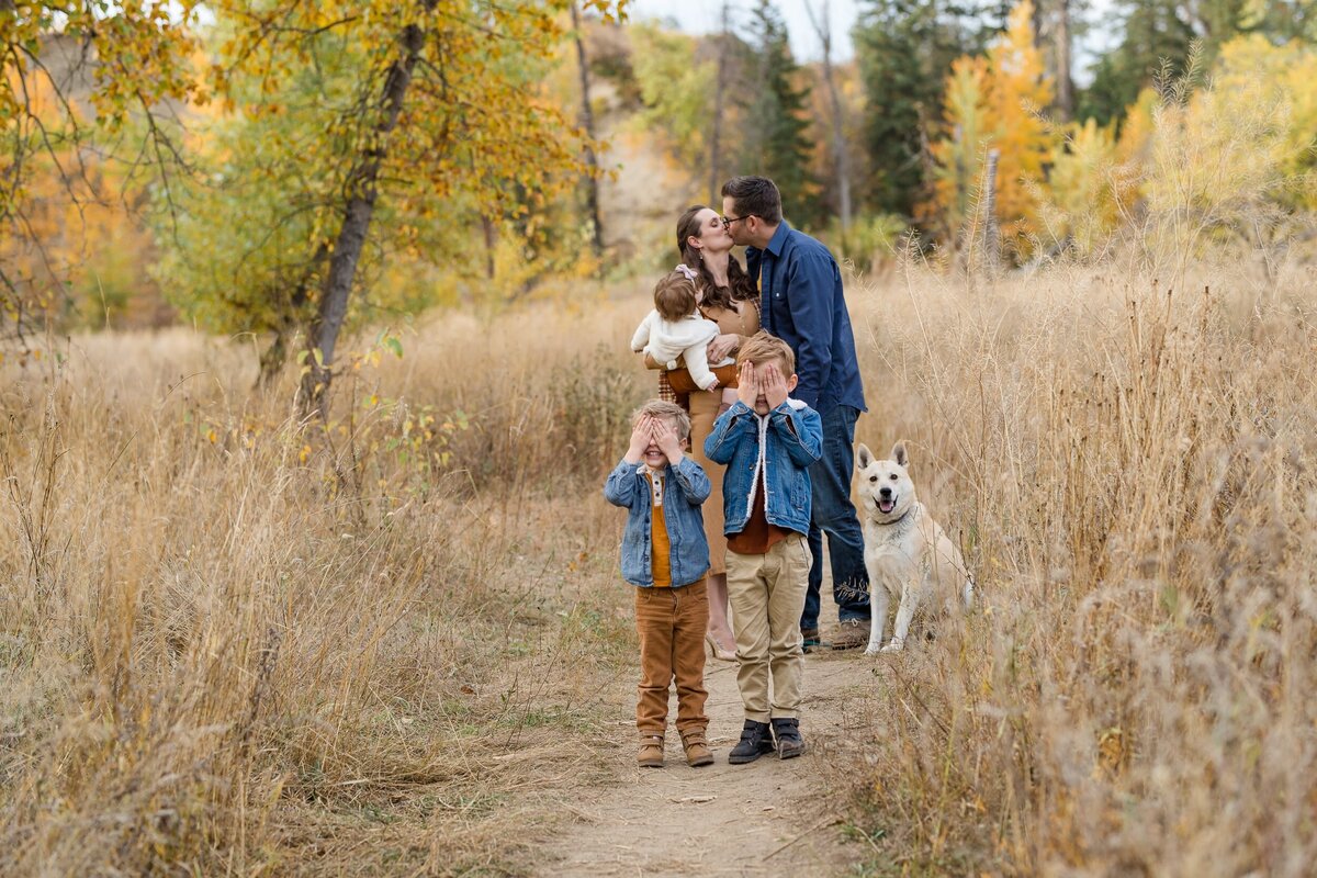 Okanagan-family-Photographer-7-min