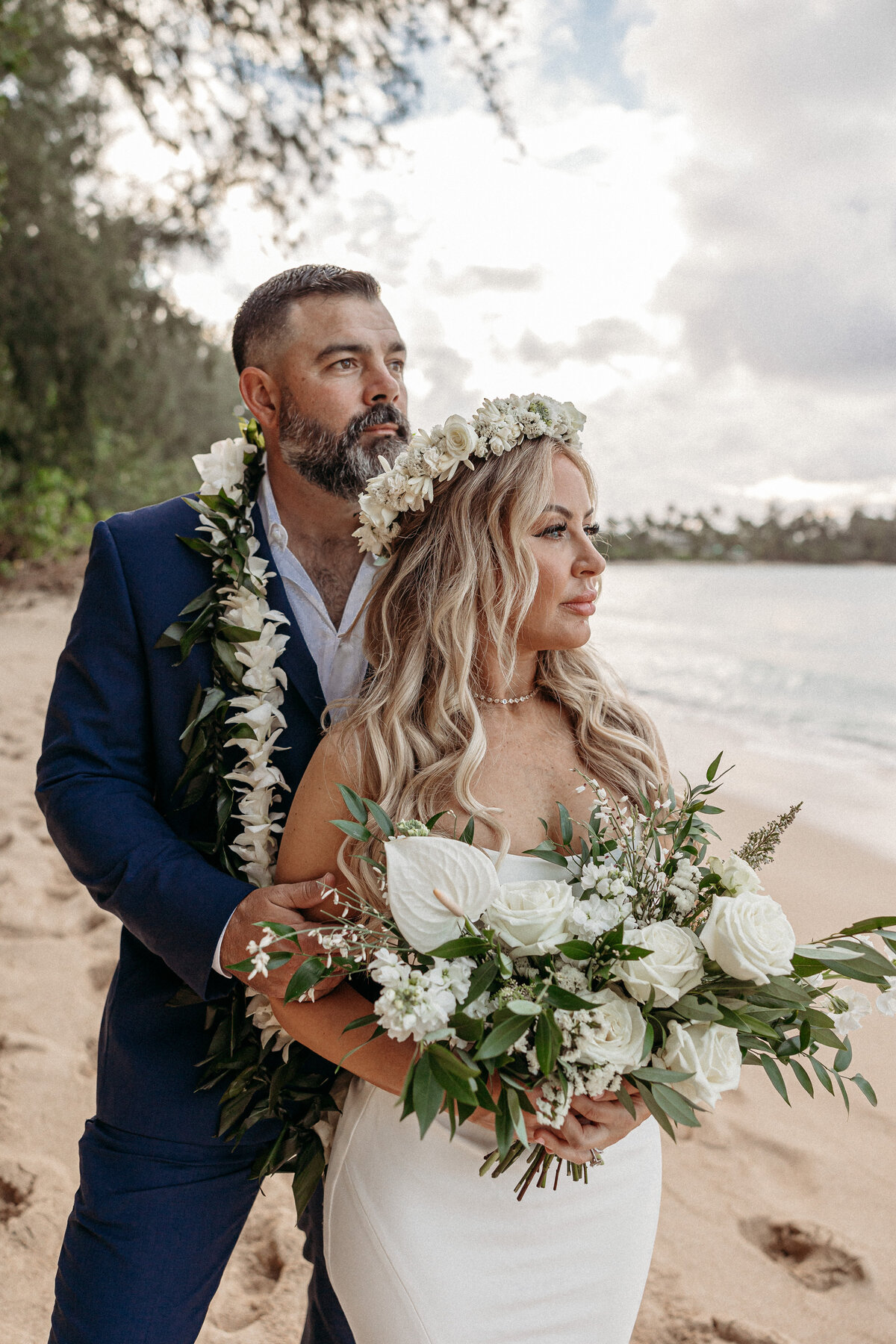 kawela-beach-elopement-16