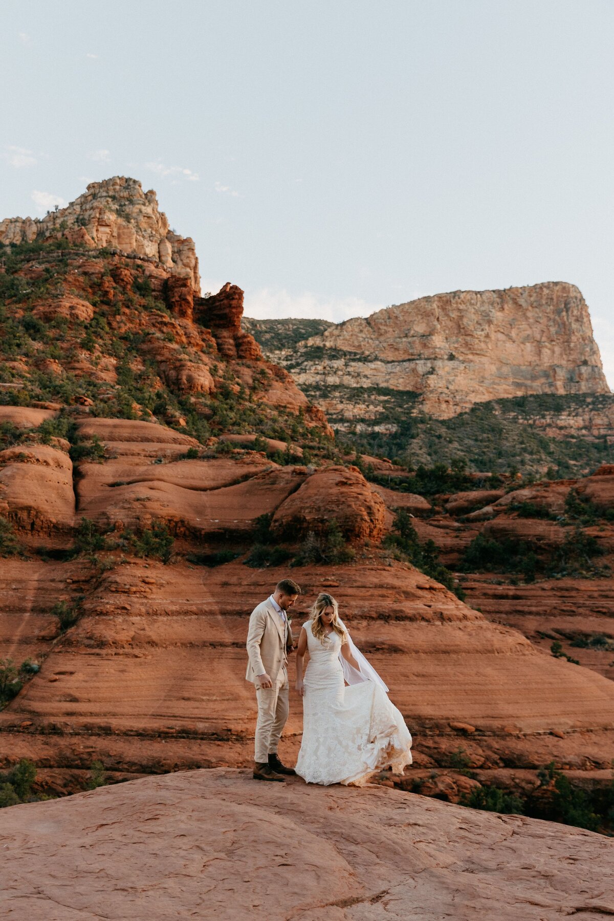 Sedona-Arizona-Red-Rock-Elopement-Wedding-Photographer_0014