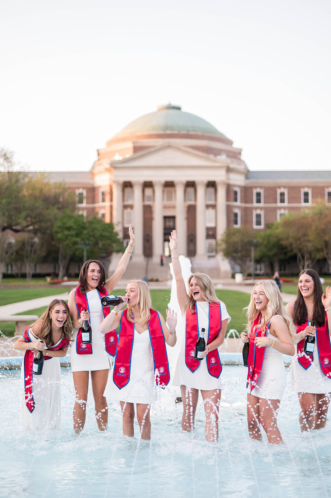 kam-smu-graduation-group-041025-114