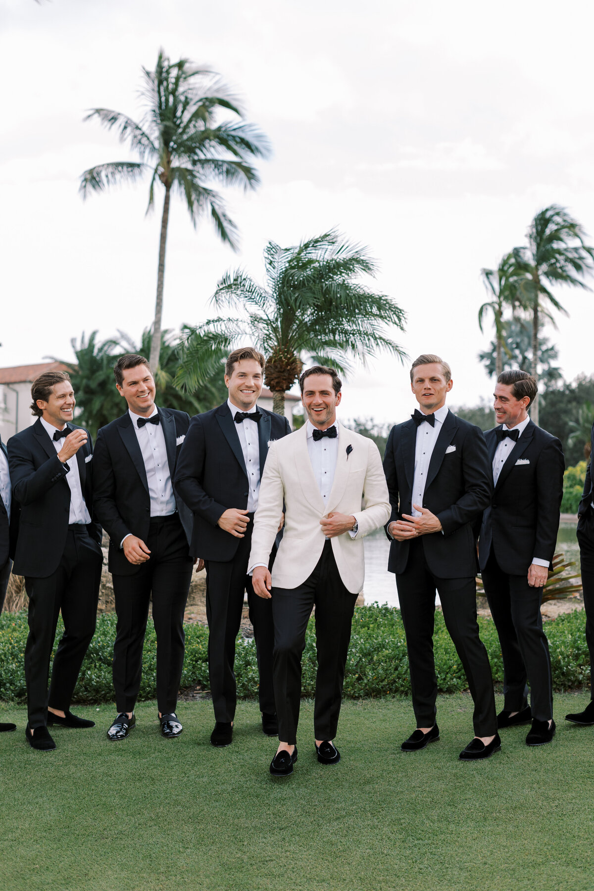 Palm Beach Jupiter Vero Beach wedding planner wedding design wedding coordination Florida wedding full service wedding planner full service wedding management South Florida wedding colorful wedding design partial wedding planner destination wedding l