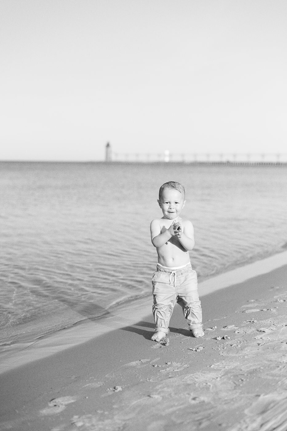 Nestor Family-bw-10