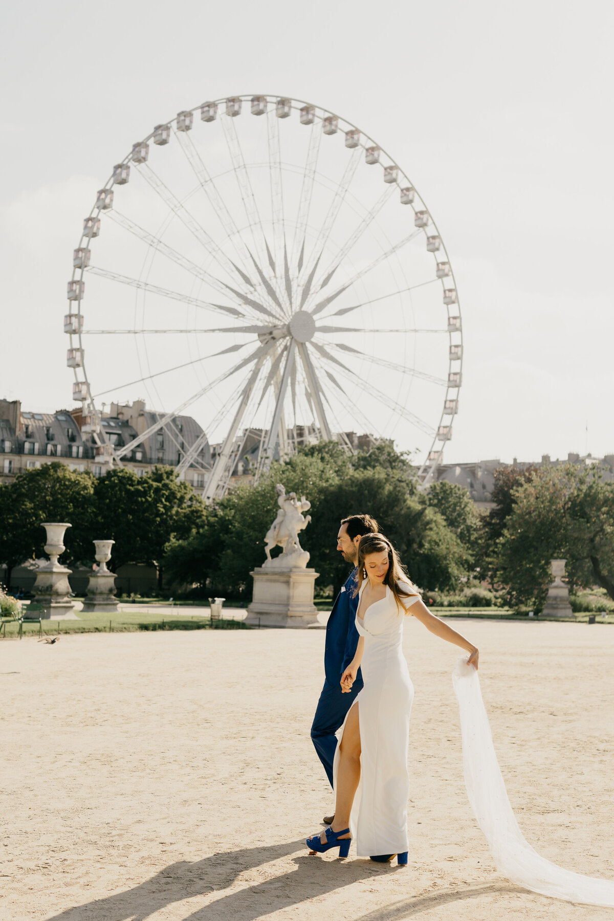 NaomiSimonParisminnesotaweddingphotographerelopmentengagementcouplesminneapoliswalaloophotography--111