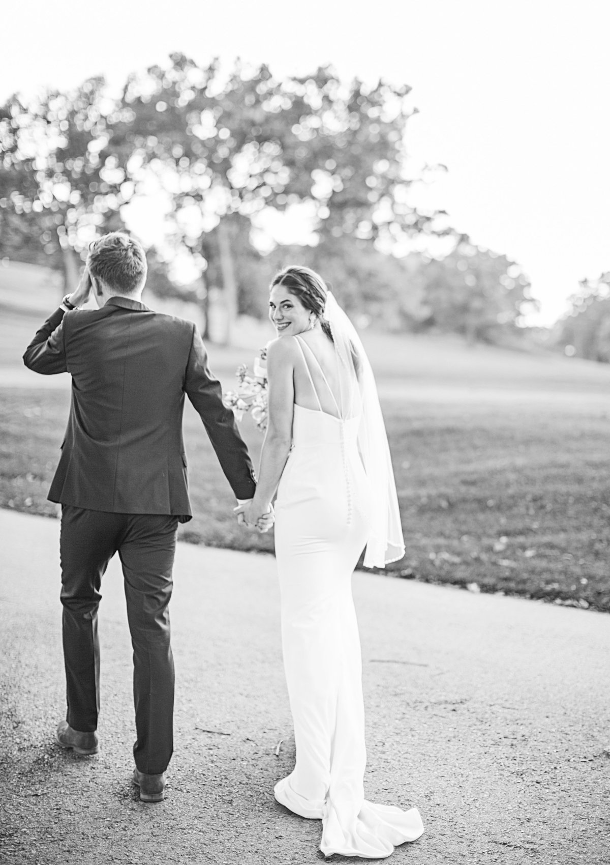 bride and groom  Milwaukee Wisconsin wedding  photographer