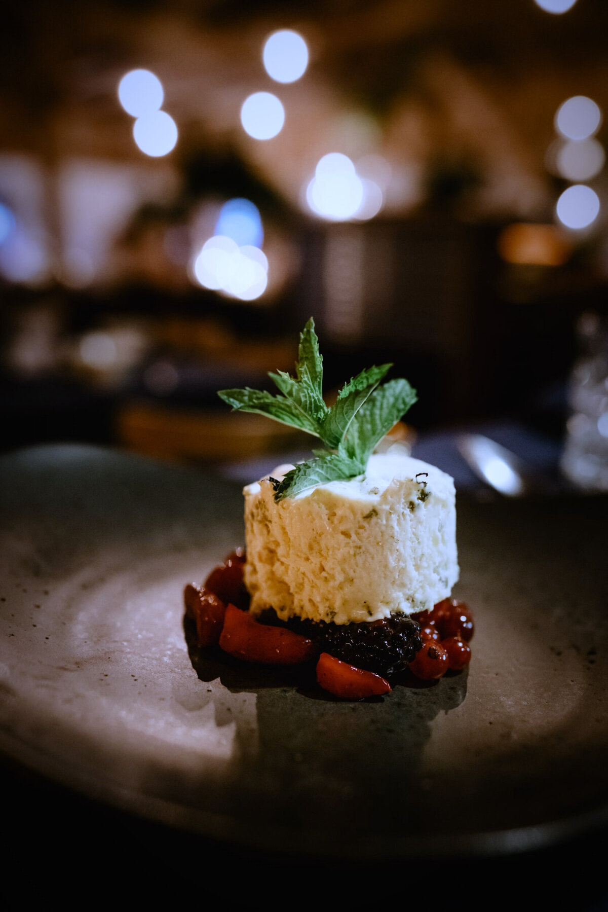 Hochzeit Landgasthof Meier Restaurant Hilzhof bei Nürnberg_Gay wedding photographer SELENE ADORES_246