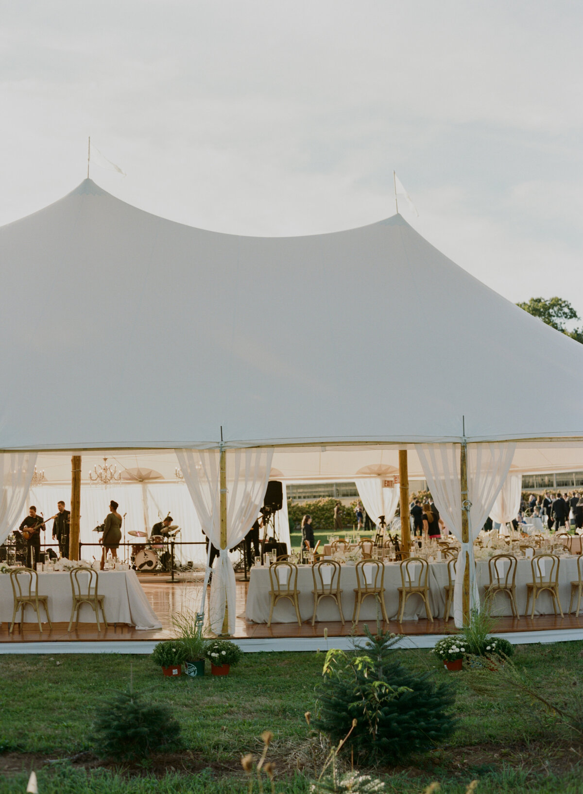 ct-tented-wedding-forks-and-fingers-catering-ct-13