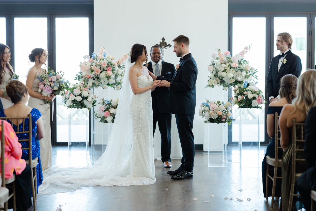 luxury hotel kansas city wedding -60