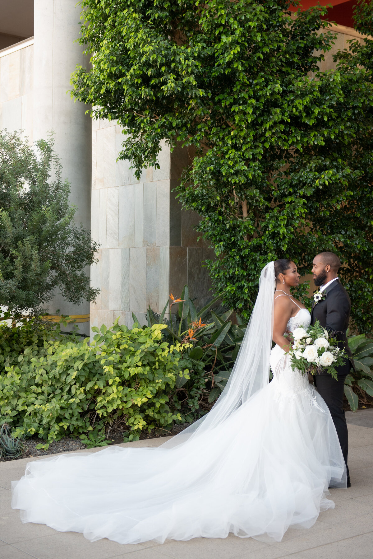 soho63-chandler-wedding-and-event-venue-photo-locations-downtown-greenery