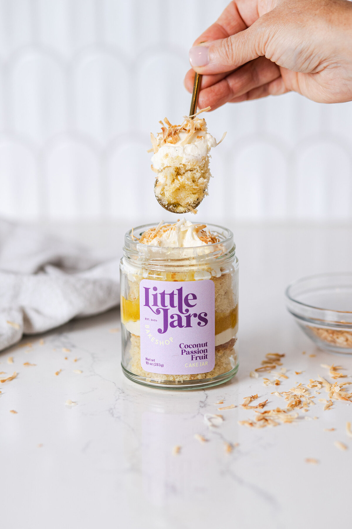 Coconut-Passion-Fruit-Cake-Jar-2