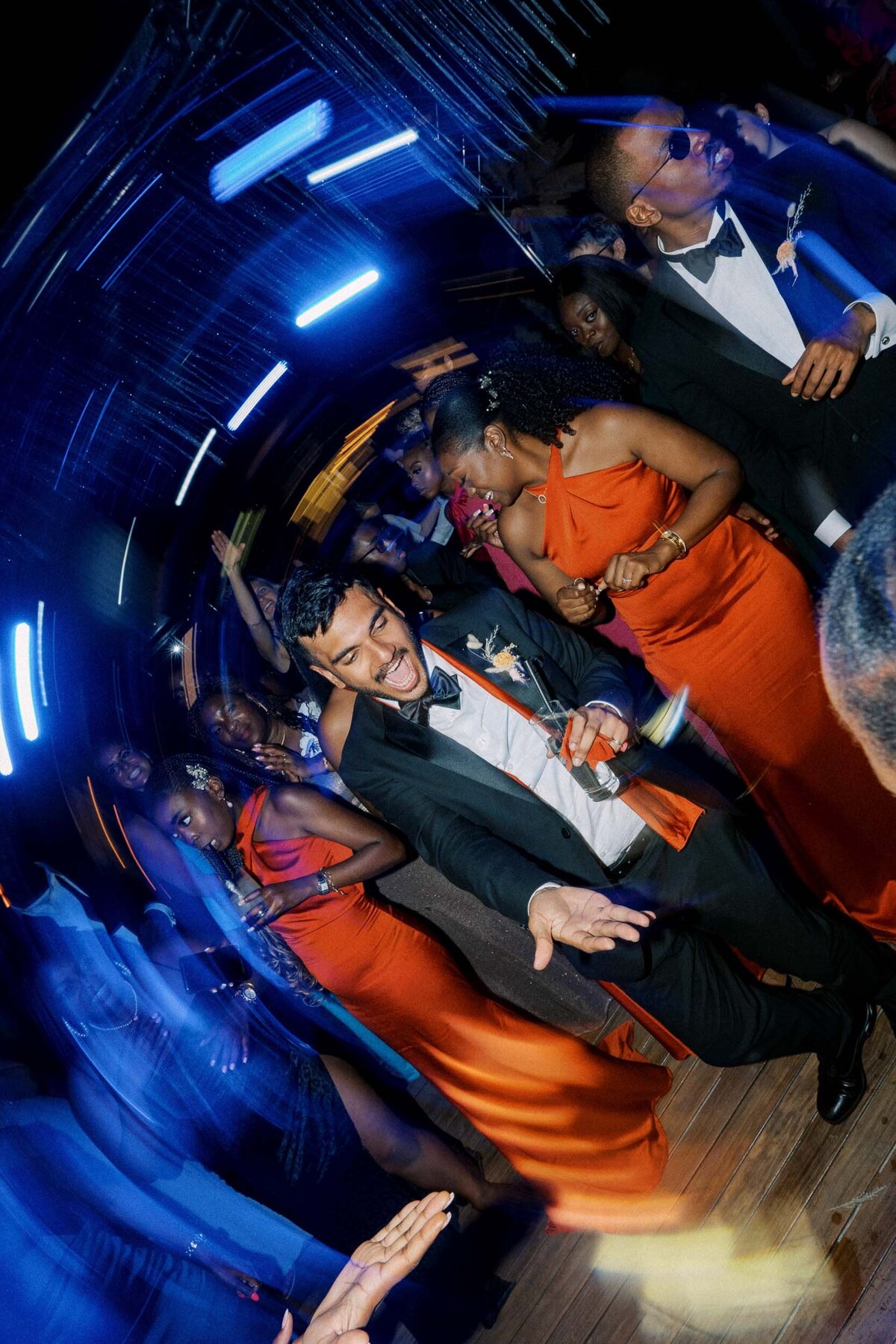 W2-Wedding-Photo-Doyinsola-and-Michael-2022-06-18-2500px-1333