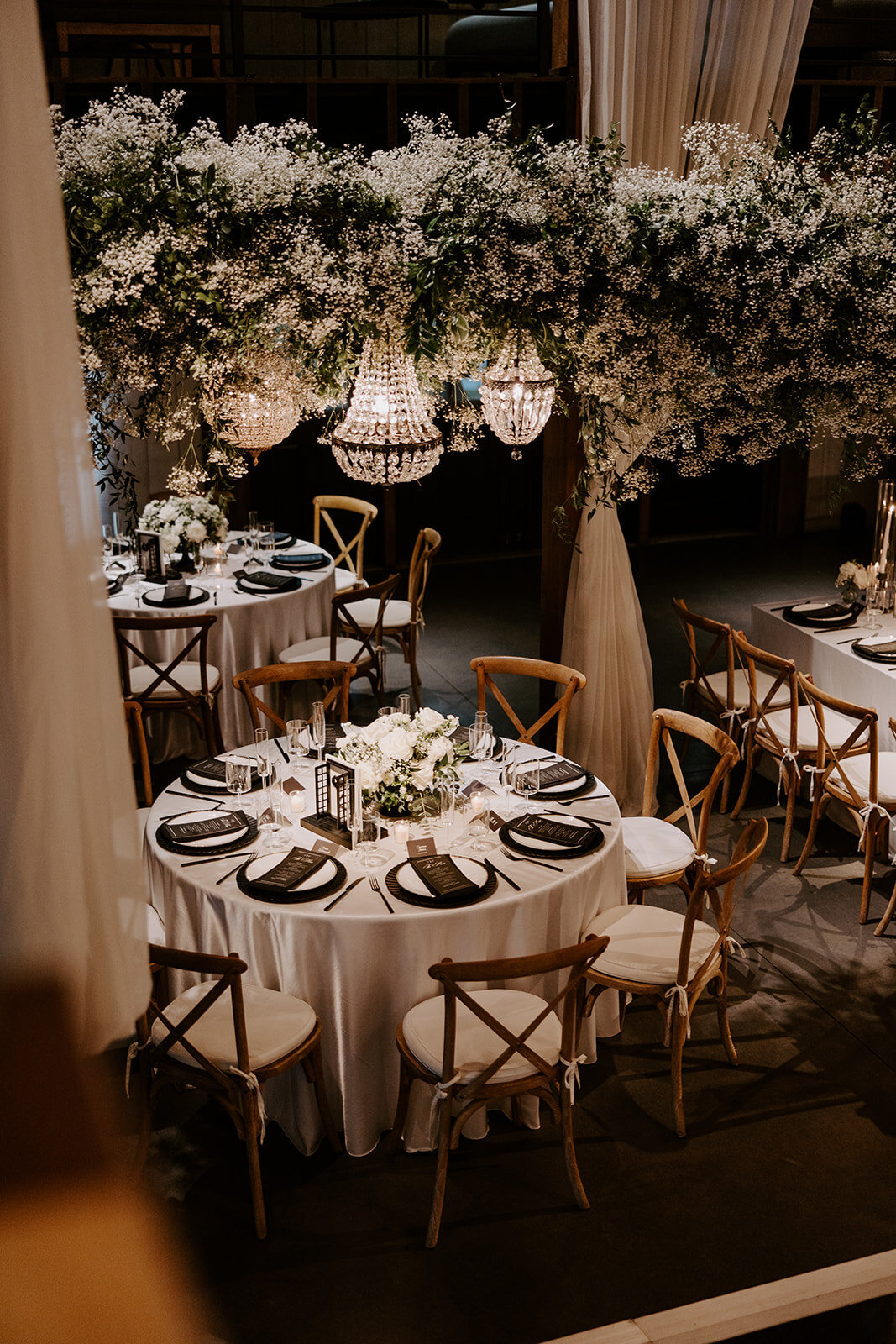 white-wedding-florals-00037