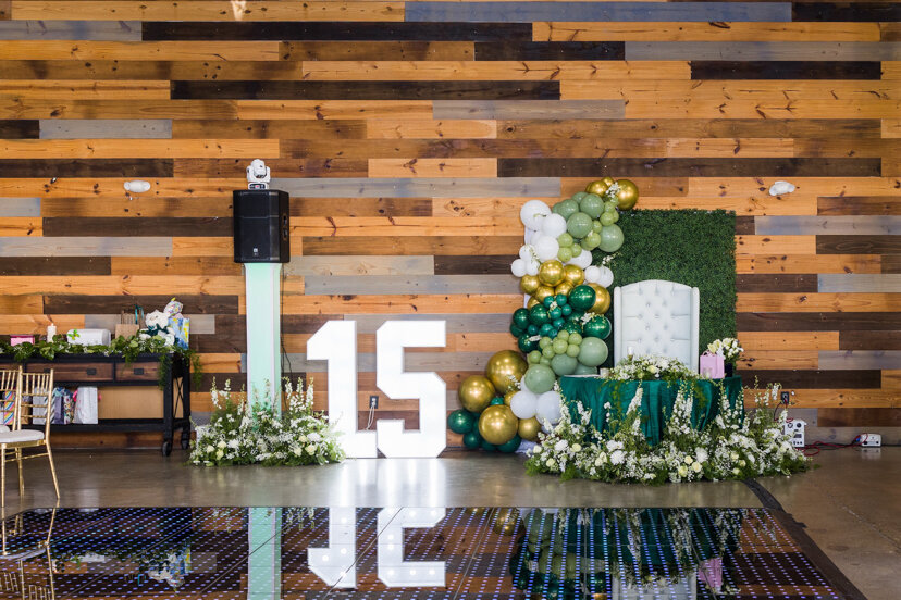 salt-drift-point-venue-quinceanera-set-up