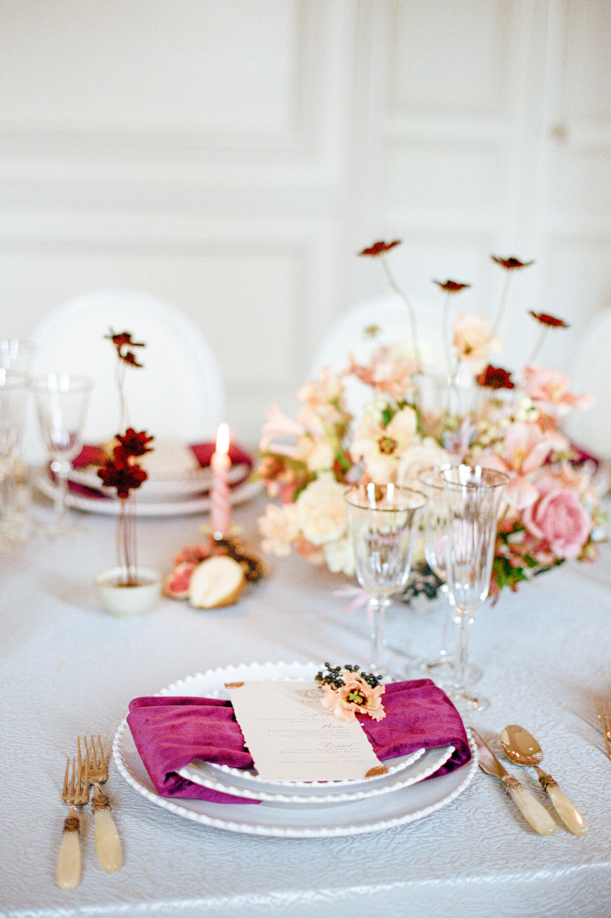 Wedding at Château de Santeny photographed by Lake Como Wedding photographer