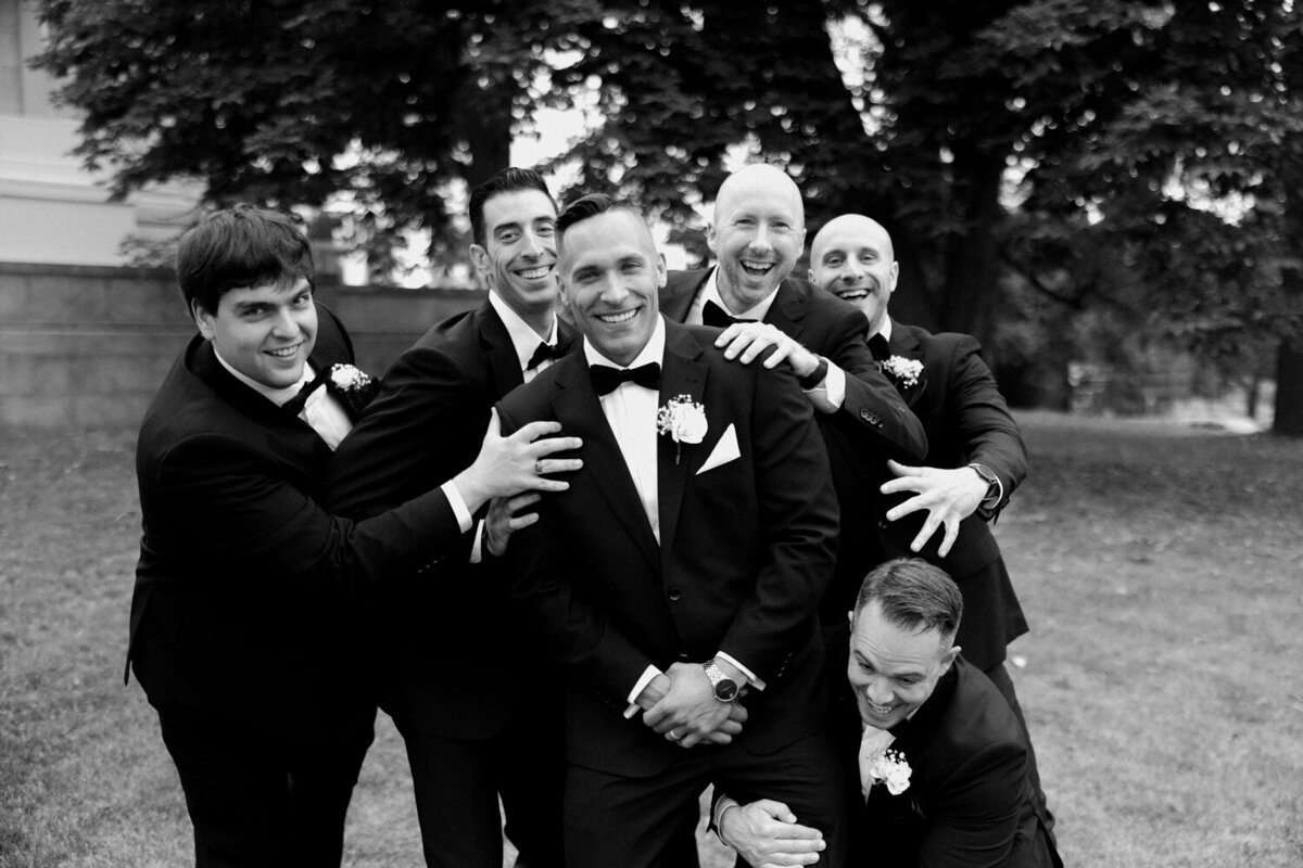 New-York-Classic-500-Pearl-Wedding-4