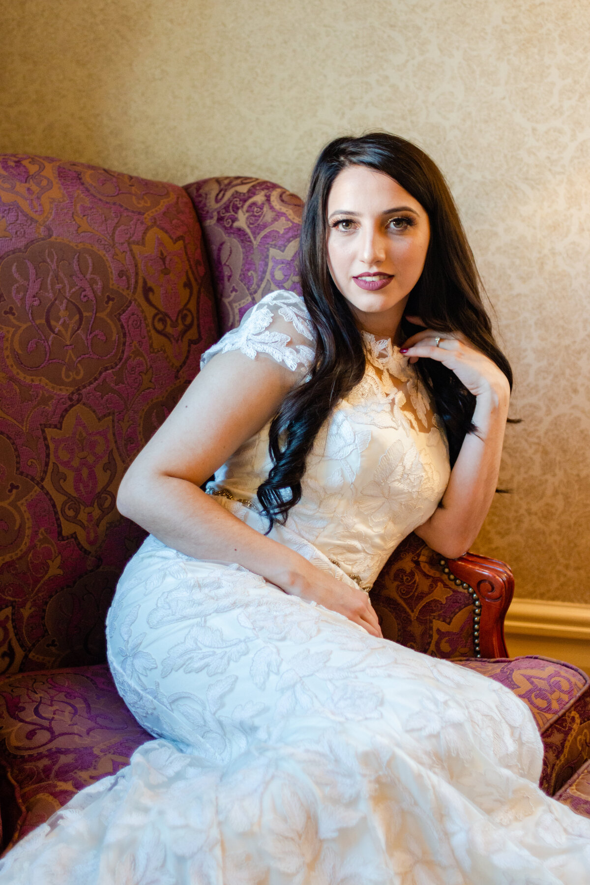 bride-in-her-textured-wedding-dress