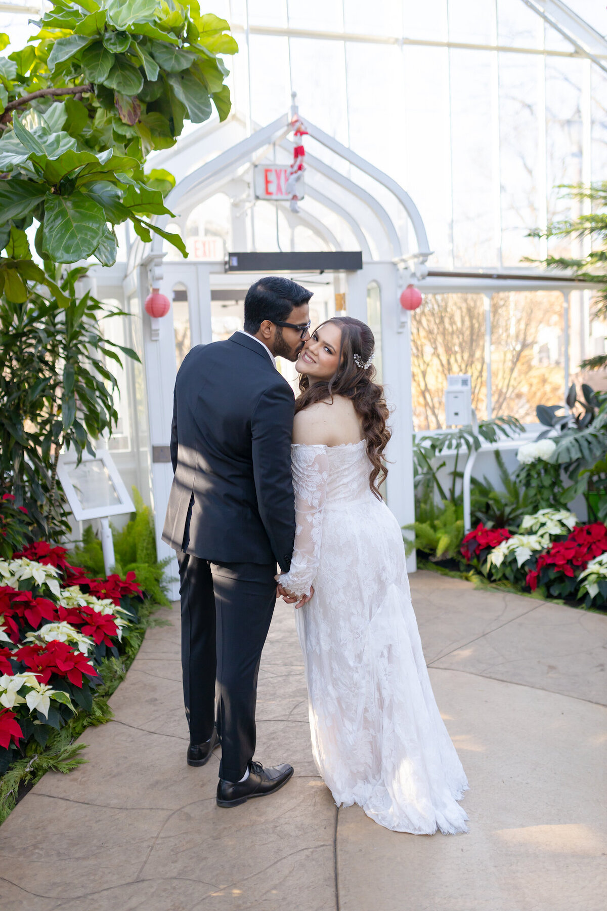 Joseline & Dominic Wedding, Wilder Park Conservatory, Elmhurst, IL, 12-7-23, Maira Ochoa Photography-0422