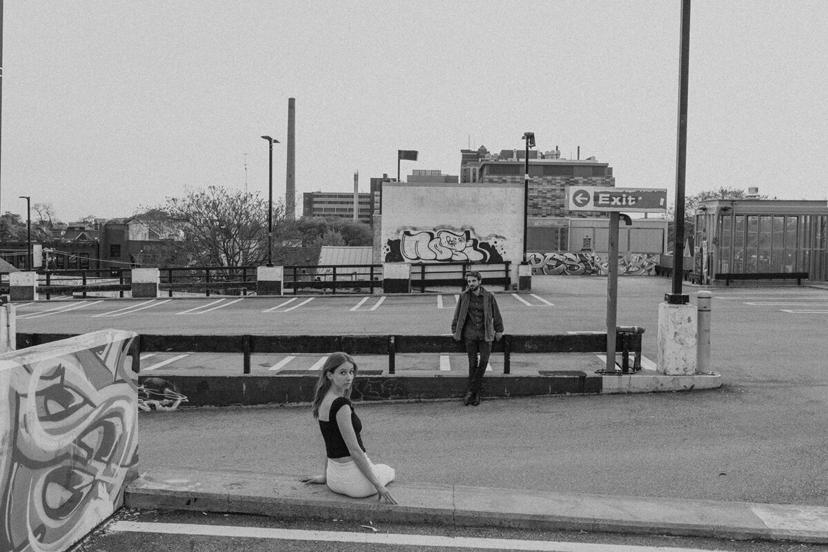downtown-toronto-kensington-market-engagement-session-nontraditional-artsy-indie-film-romatic-1530